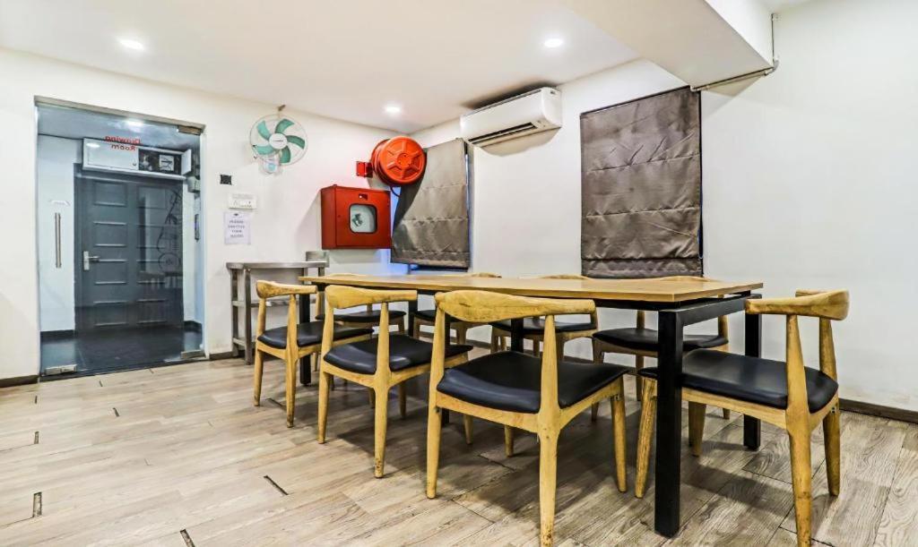Hotel Orient Avenue Nágpur Kültér fotó