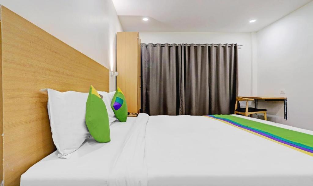 Hotel Orient Avenue Nágpur Kültér fotó