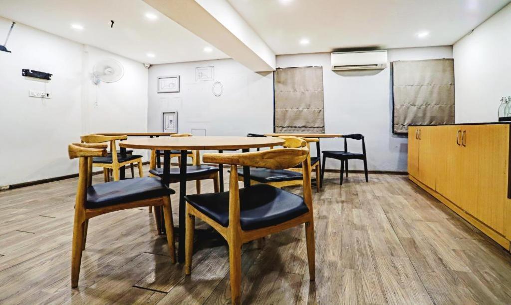 Hotel Orient Avenue Nágpur Kültér fotó