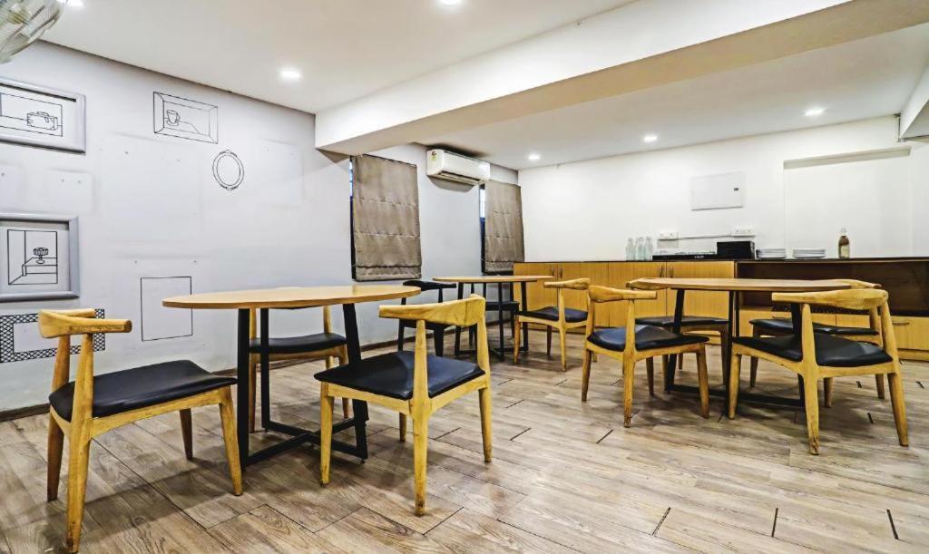 Hotel Orient Avenue Nágpur Kültér fotó