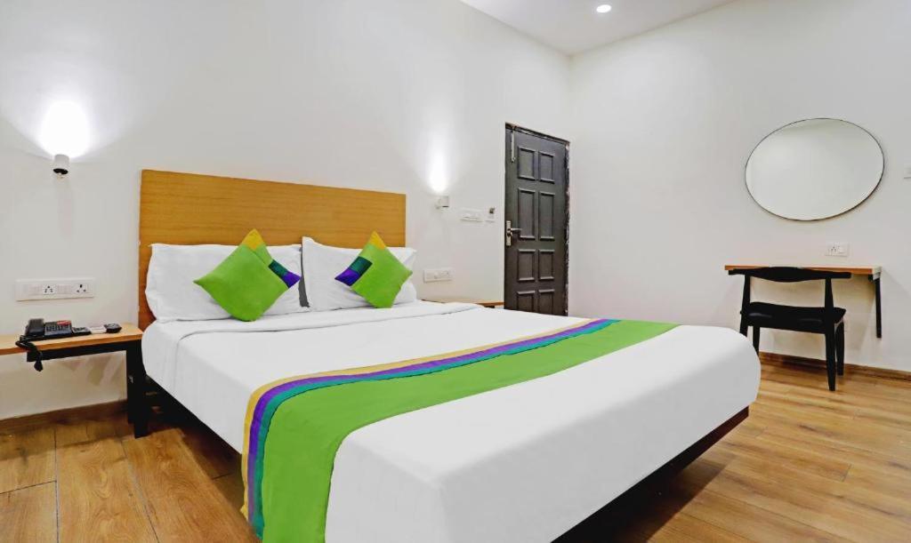 Hotel Orient Avenue Nágpur Kültér fotó